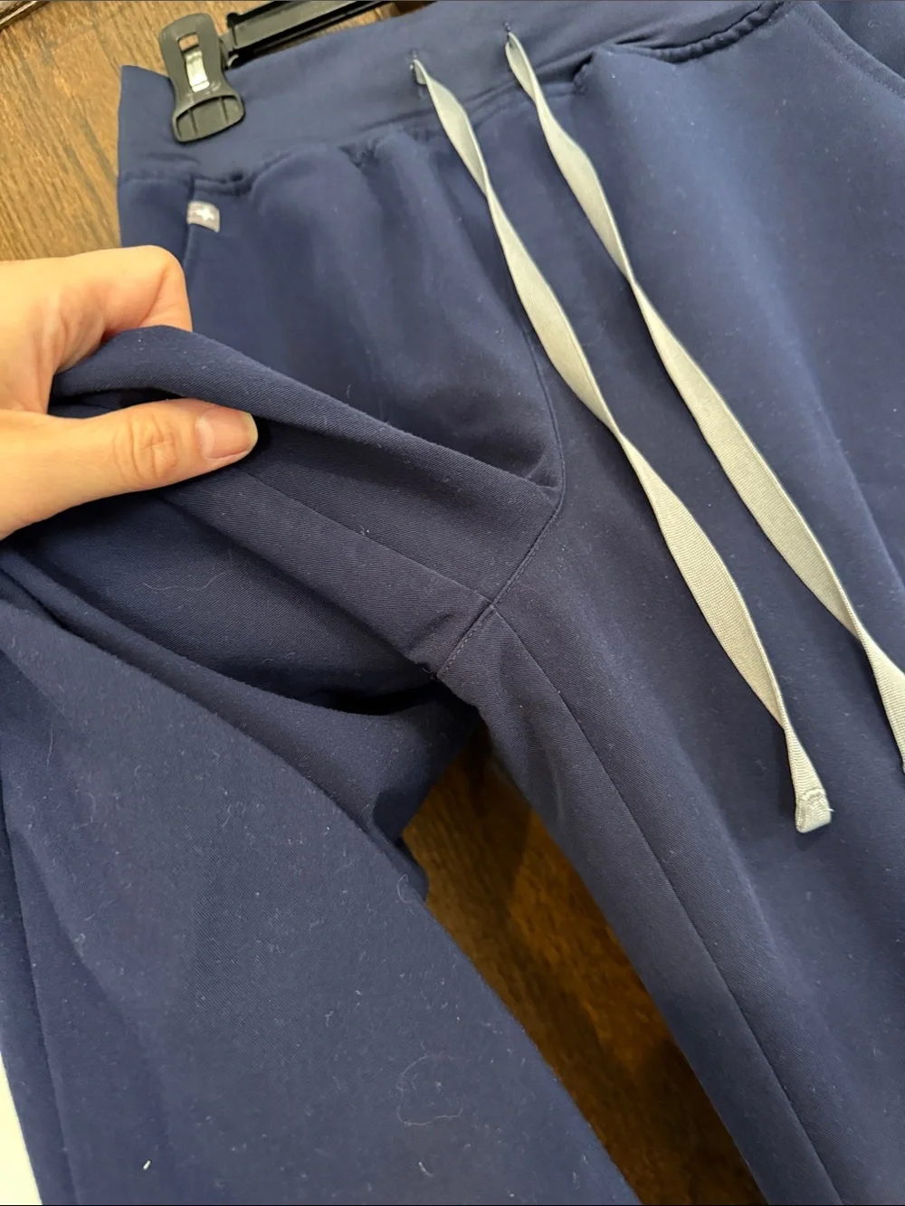 Figs Navy Jogger Scrub Pants with Drawstring Unisex Medium/Tall